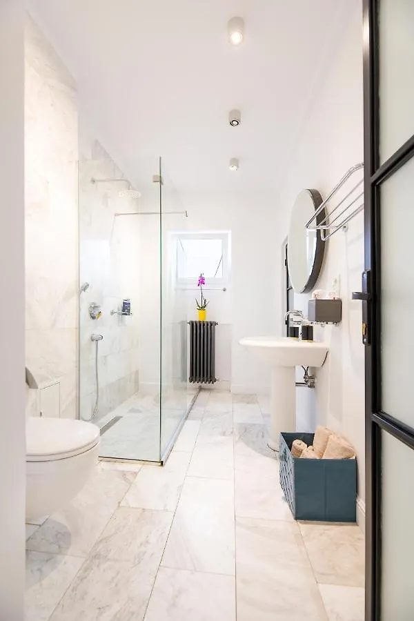 Bucharest Central Apartment Inter Romania